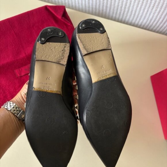 Valentino Garavani Black Studded Flats - Picture 7 of 9